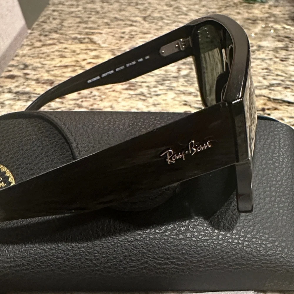 Ray-Ban Black Sunglasses with Case and Cloth - Picture 3 of 6